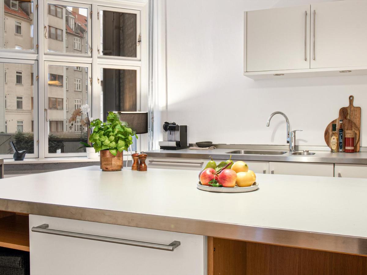 Sanders Stage - Enchanting Four-Bedroom Apartment Near Nyhavn Copenaghen Esterno foto